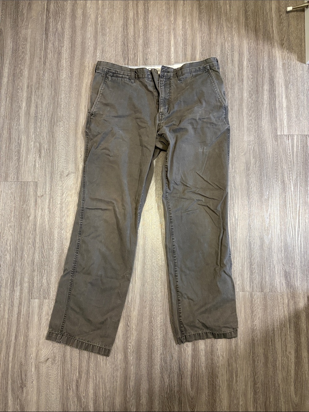 Eddie Bauer Men's Olive Brown Chinos